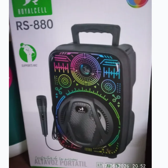 Parlante RS 880 Con microf