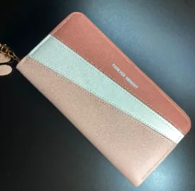 BILLETERA ROSA CON BLANCO