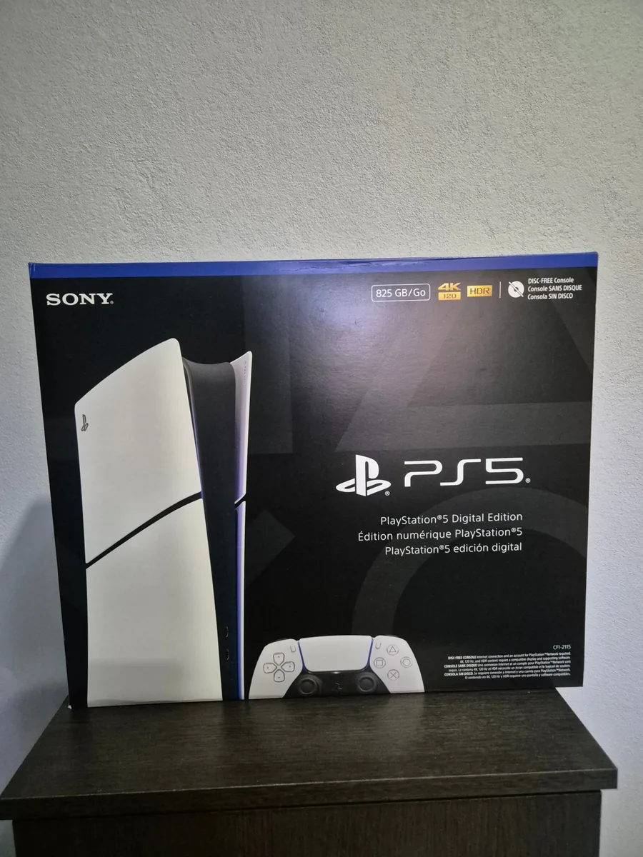 Play 5 slim digital 825gb nueva + juego digital