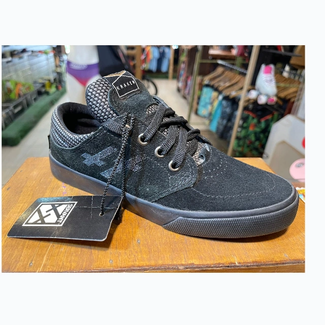 ZAPATILLAS SERVANT KRAKEN